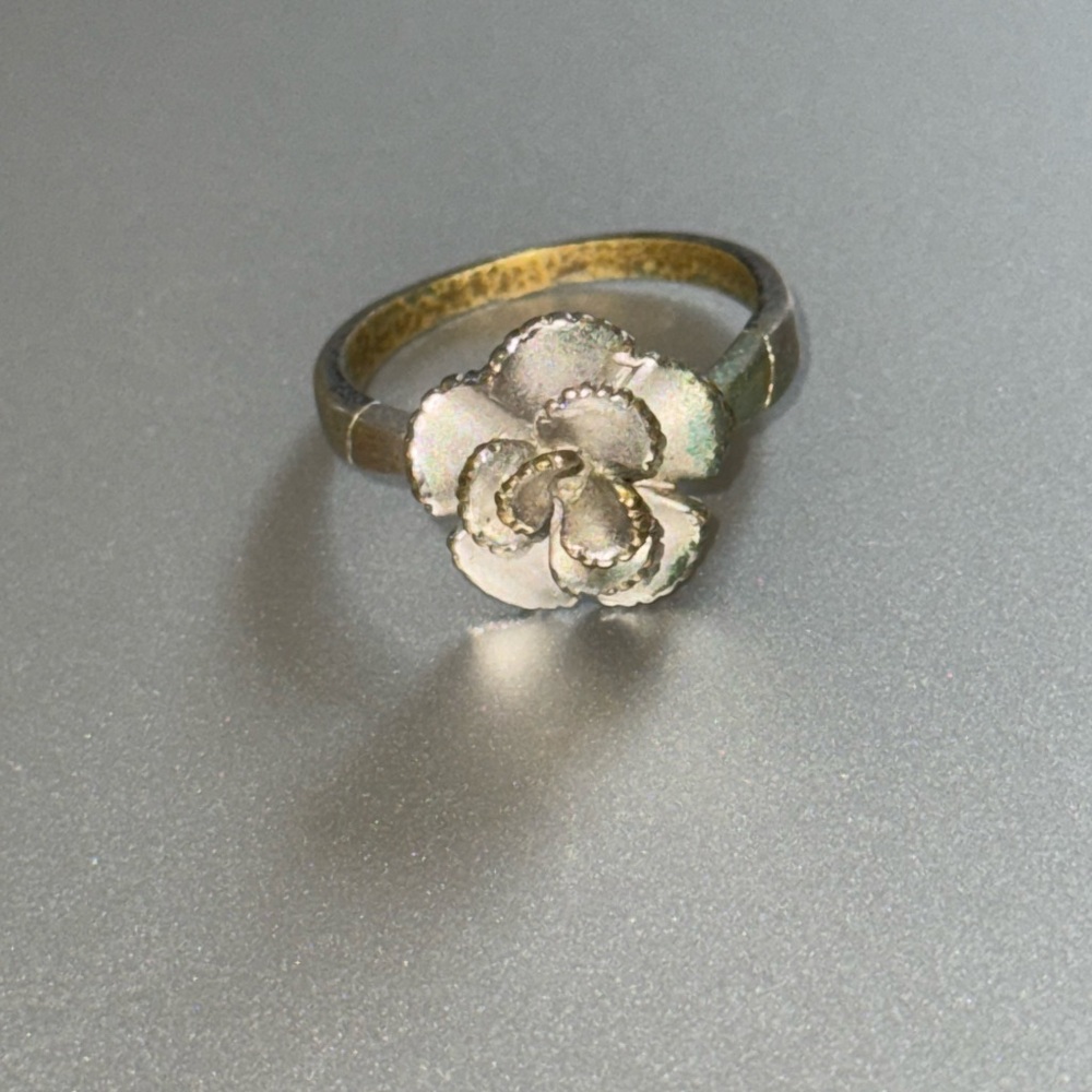 Silver Floral Ring with Intricate Design